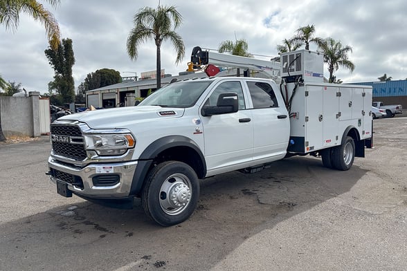 New Stellar 8630 with TMAX 1-11 aluminum body on New Ram 5500