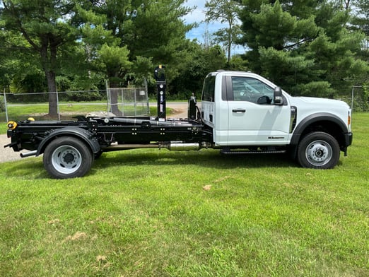 New Stellar NXT18L on New Ford F-600