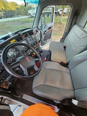 Used 2020 Manitex 40124SHL on Used 2020 Kenworth T880