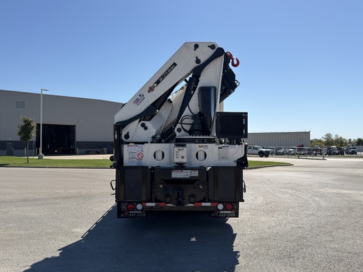 New IMT 40/275 on New Freightliner 114SD Plus