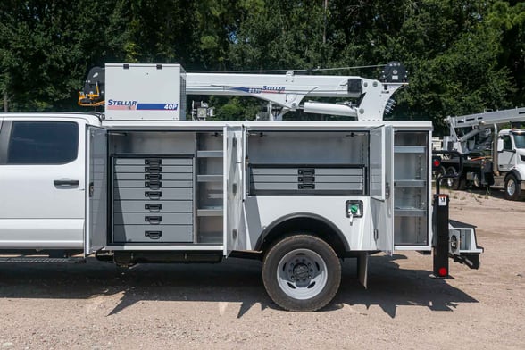 New Stellar 8630 with TMAX 1-11 aluminum body on New Ford F-550