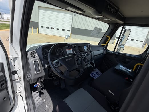 New Cormach 30000 WB66 GCRC on New Freightliner 114SD Plus