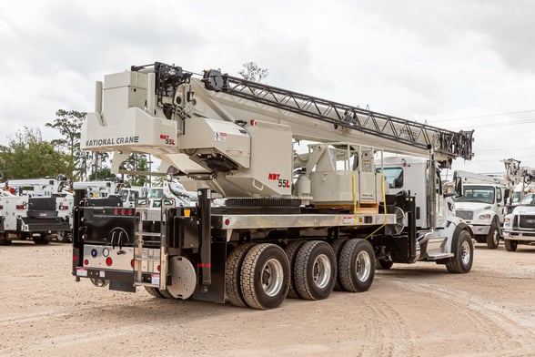 New National NBT55L on New Peterbilt 567