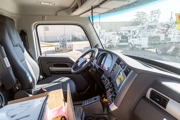 New Manitex TC45142S on New Kenworth T880