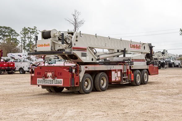 Used 2012 Link-Belt HTC 8660 II on Used 2012 Link-Belt Carrier Carrier