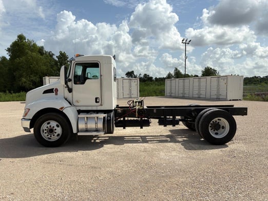 Used 2019 Kenworth T370