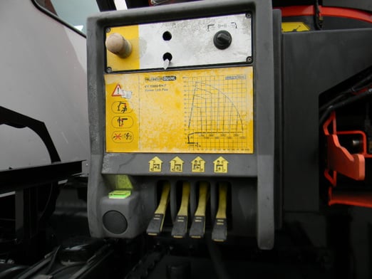 Used 2017 Palfinger PK 40002 EH F on Used 2017 Kenworth T880