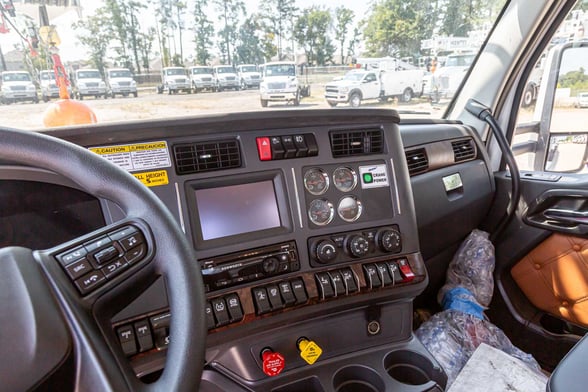 New Manitex TC65159 on New Kenworth T880