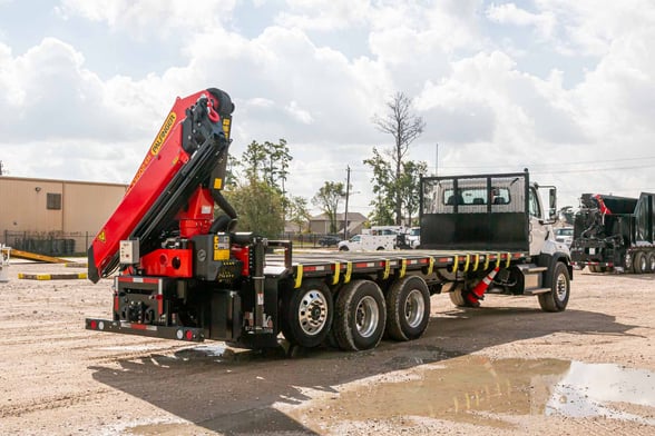 New Palfinger PK 33002 EH C on New Freightliner 114SD+