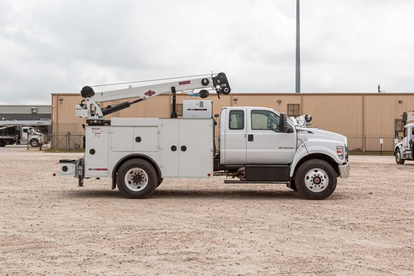 New IMT 10000-30 Dominator III 11' service body on New Ford F-750