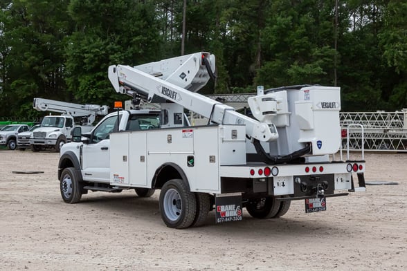 New Versalift VST-40-I on New Ford F-550