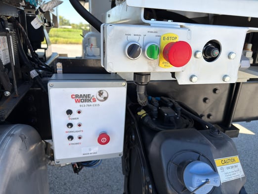 New IMT 16000 Series III on New Freightliner 114SD Plus