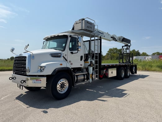 New Cormach 30000 WB66 TSRC on New Freightliner 114SD Plus