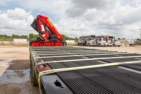 New Palfinger PK 33002 EH C on New Freightliner 114SD+