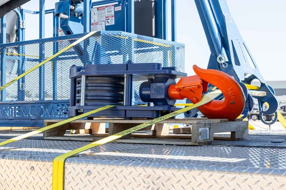 New Manitex 50155SHL on New Peterbilt 567