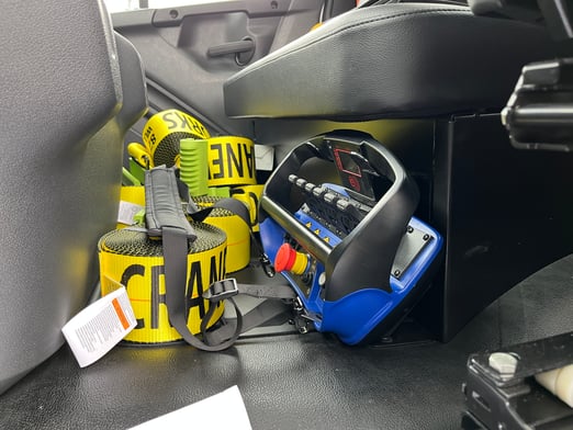 New Fassi F425SE.04 on New Freightliner 114SD Plus