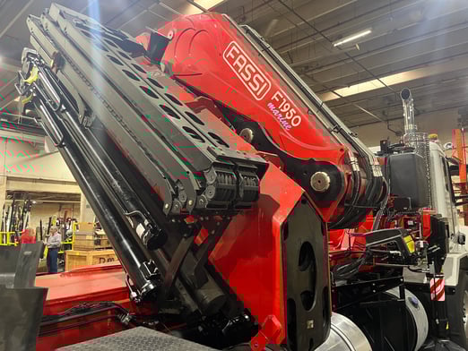 Used 2019 Fassi F1950RAFM.2.25 on New Kenworth T880