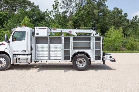 New IMT 12000 Dominator III Service body on New Peterbilt 537
