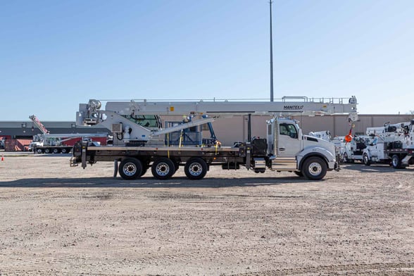 New Manitex TC45142S on New Kenworth T880