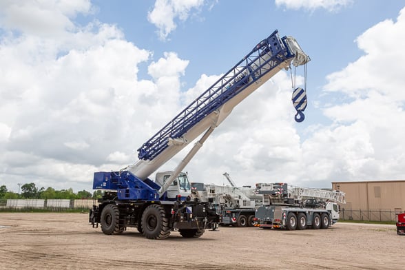 New Tadano GR-1000XLL-4 on New Tadano Carrier Tadano Carrier