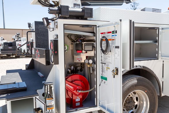 New IMT 12000 Dominator III Service body on New Peterbilt 537