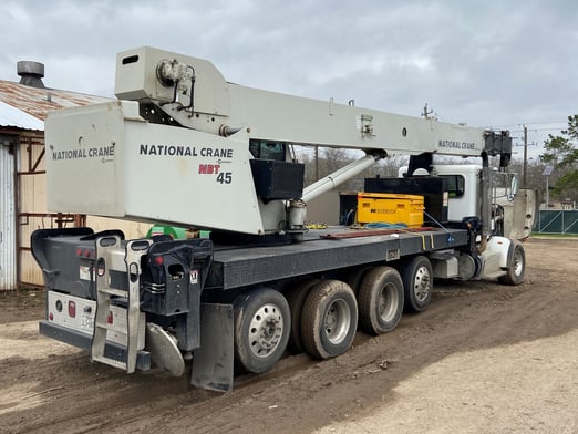 Used 2012 National NBT45103 on Used 2012 Peterbilt 367