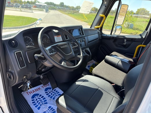 New IMT 16000 Series III on New Freightliner 114SD Plus