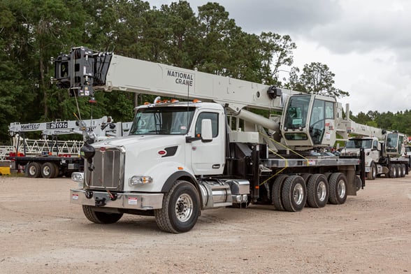 New National NBT55L on New Peterbilt 567