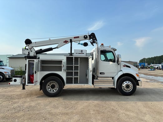 New IMT 12000 Dominator III Service body on New Peterbilt 536