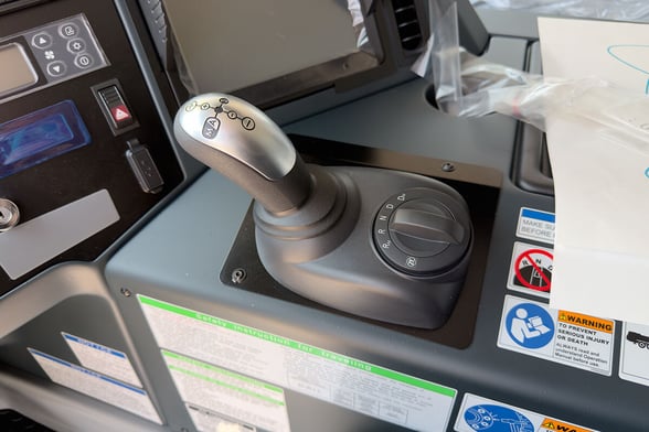 New Tadano GT-1200XL-2 on New Tadano Carrier Tadano Carrier