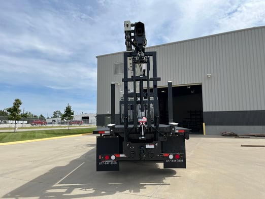 New Cormach 30000 WB66 on New Freightliner 114SD+