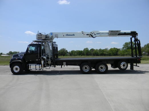Used 2014 Cormach 30000 WB45 on Used 2015 Freightliner 114SD