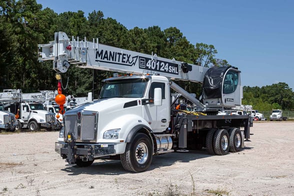 New Manitex 40124SHL SWB on New Kenworth T880