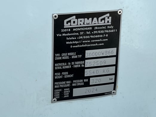 New Cormach 30000 WB66 on New Freightliner 114SD+