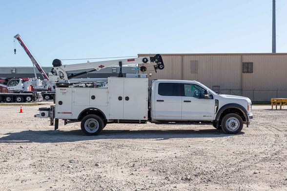 New IMT 7500-22 Dominator I Service body on New Ford F-550