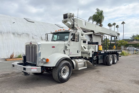 Used 2020 National NBT30H-2-110 on Used 2020 Peterbilt 567
