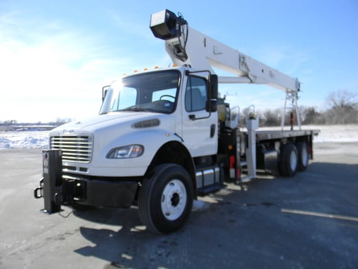 Used 2016 Altec AC23-95B on Used 2016 Freightliner M2 106