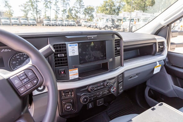 New Skylift SBA47I-MH on New Ford F-550