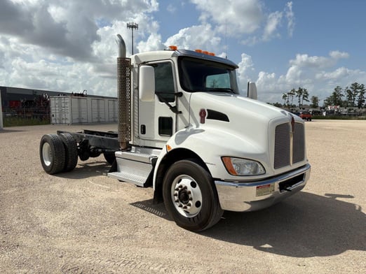 Used 2019 Kenworth T370