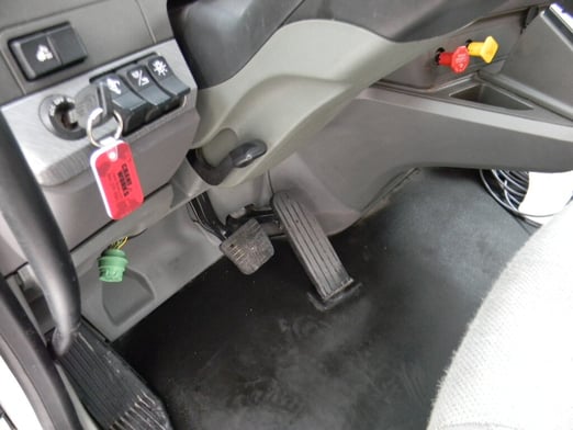 Used 2017 Palfinger PK 40002 EH F on Used 2017 Kenworth T880