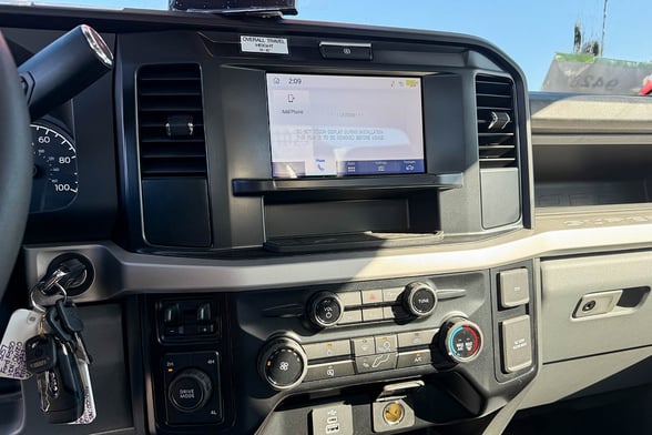 New Elliott L50R on New Ford F-550