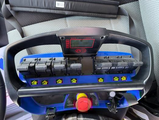 New Fassi F390SE.24 TSRC on New Freightliner 114SD Plus