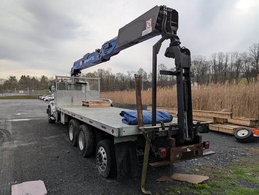 Used 2015 PM PL 74 S on Used 2015 Western Star 4700SB