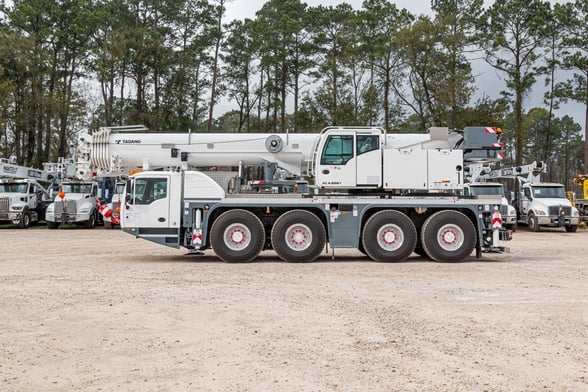 New Tadano AC 4.080-1 on New Tadano Carrier Carrier