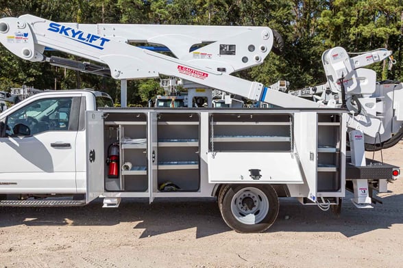 New Skylift SBA47I-MH on New Ford F-550