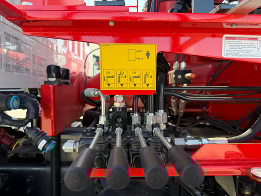 New Fassi F390SE.24 TSRC on New Freightliner 114SD Plus