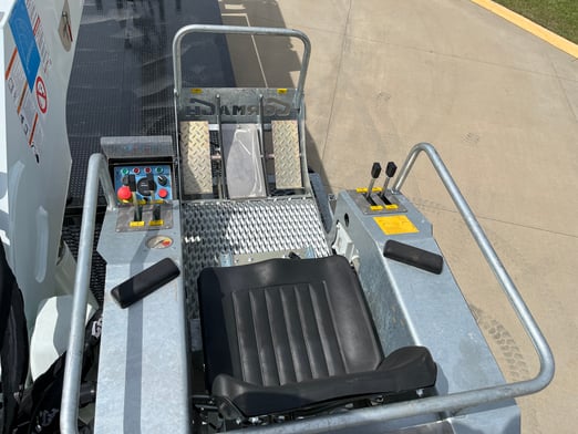 New Cormach 30000 WB66 TSRC on New Freightliner 114SD Plus