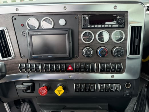 New Cormach 30000 WB66 GCRC on New Western Star 47X