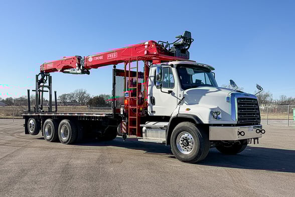 New Fassi F390SE.24 TSRC on New Freightliner 114SD Plus