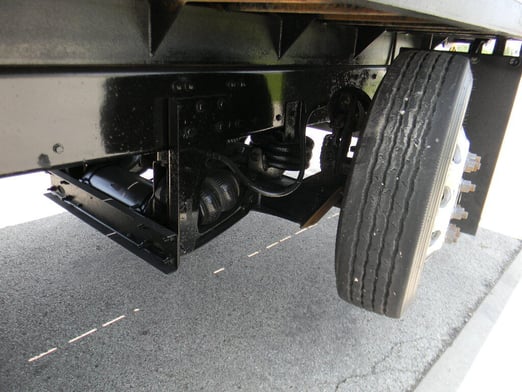 Used 2014 Cormach 30000 WB45 on Used 2015 Freightliner 114SD